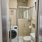 Appartamento Fully Renovated By Andel Metro
